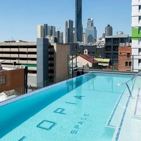 Heart Of The Valley Chic High Level 2Br Apartment Brisbane Exterior photo